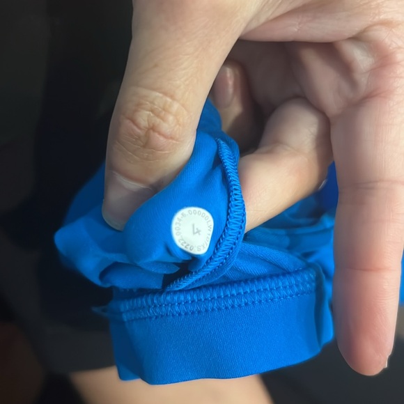 Lululemon blue top - Picture 3 of 3